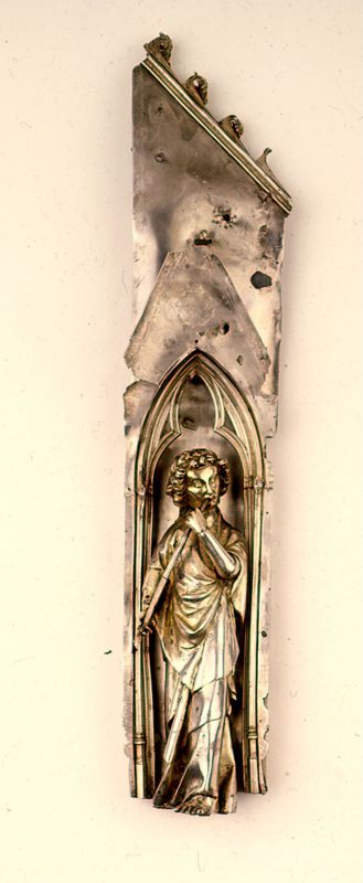 châsse de Sainte-Gertrude : Détails du pignon avec le Christ trônant (PC)