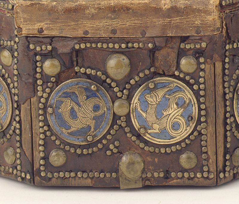 Coffret-écrin de la couronne-reliquaire des saintes Épines