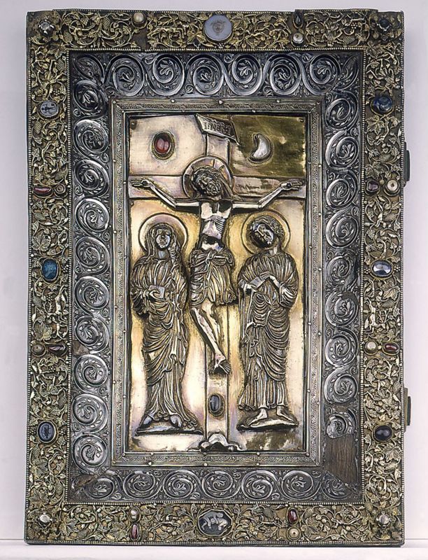 Deux plats de l'évangéliaire d'Oignies : Calvaire et Christ en majesté