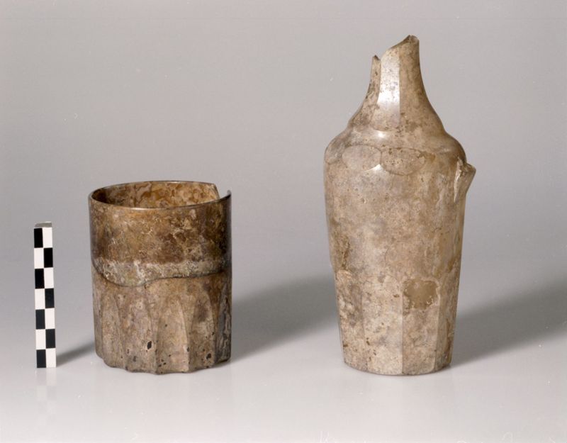 Carafe en verre taillé
