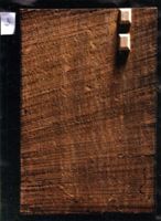 KM004863
