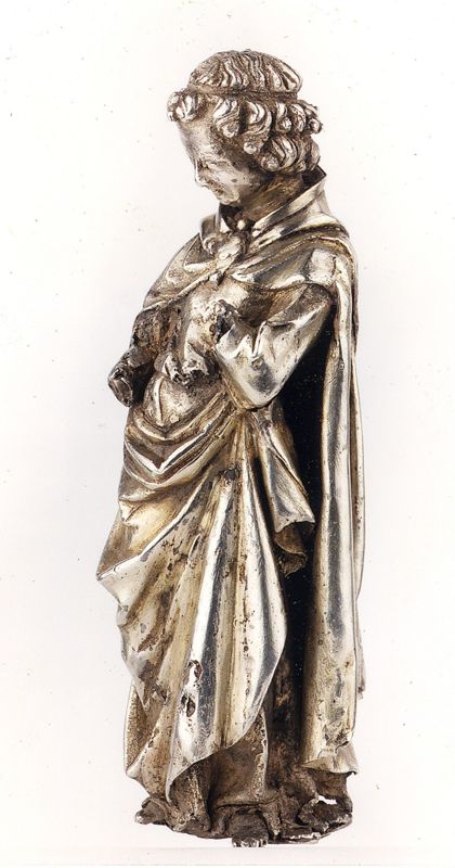 châsse de Sainte-Gertrude : Détails du pignon de la Vierge à l'Enfant (PV)