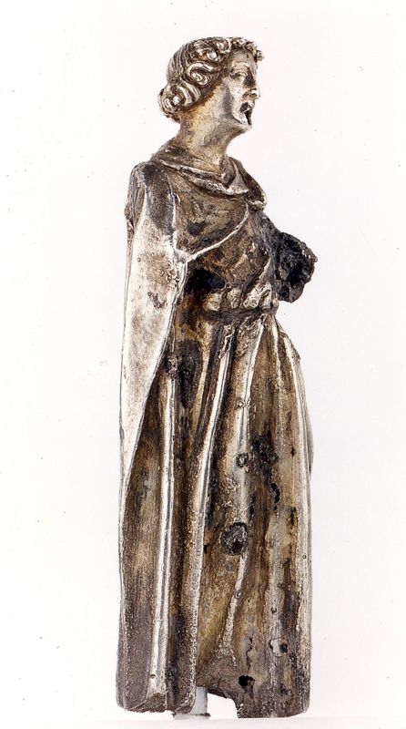 châsse de Sainte-Gertrude : Détails du pignon avec le Christ trônant (PC)