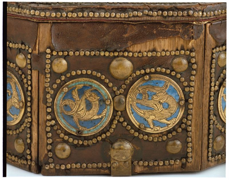Coffret-écrin de la couronne-reliquaire des saintes Épines