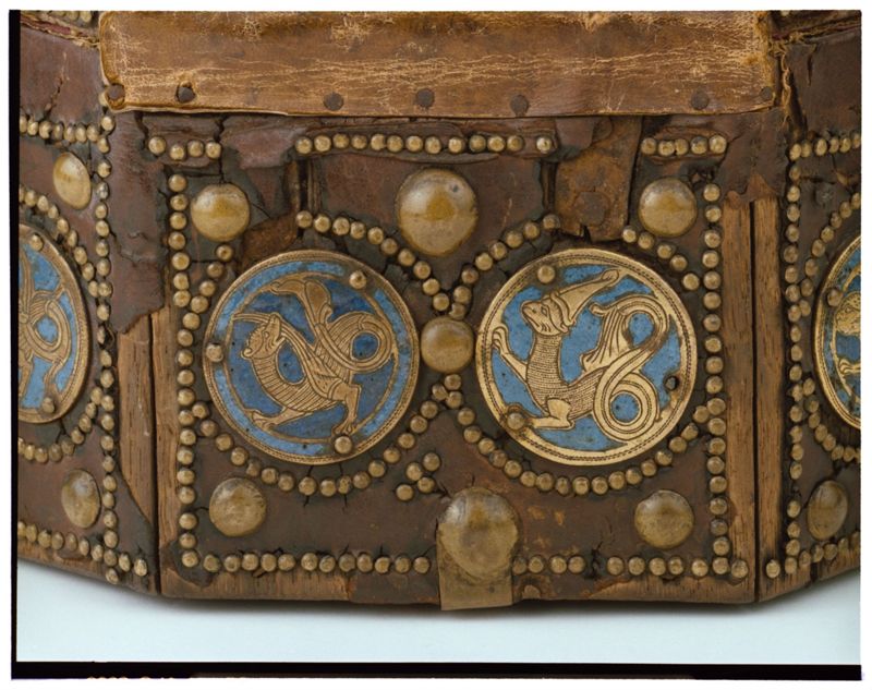 Coffret-écrin de la couronne-reliquaire des saintes Épines