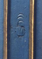 KM009218