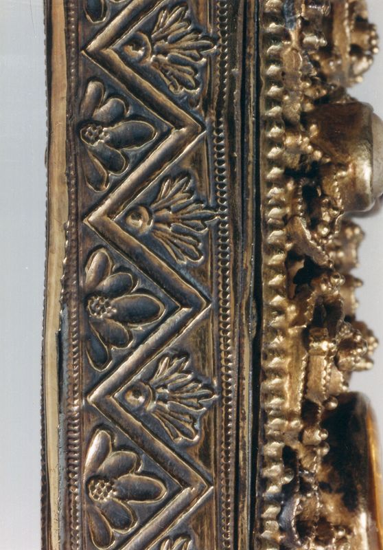 croix-reliquaire à double-travers