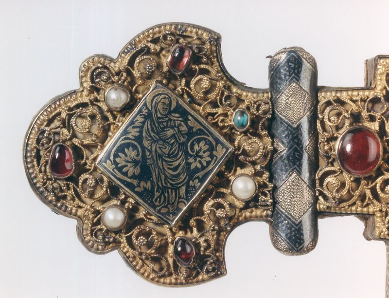 croix-reliquaire à double-travers