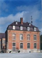 KM013570
