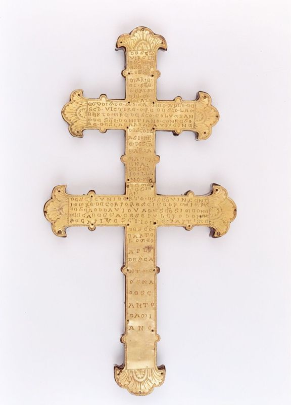 Croix à double traverse avec reliques de sainte Ode