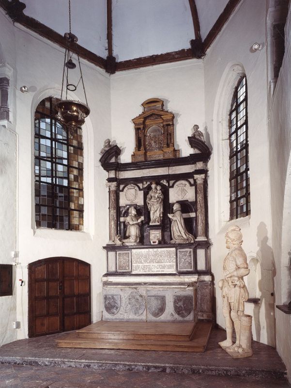 Mausolée de Maximilien II de Hennin-Liétard et d'Alexandrine-Françoise de Gavre