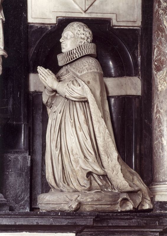 Mausolée de Maximilien II de Hennin-Liétard et d'Alexandrine-Françoise de Gavre
