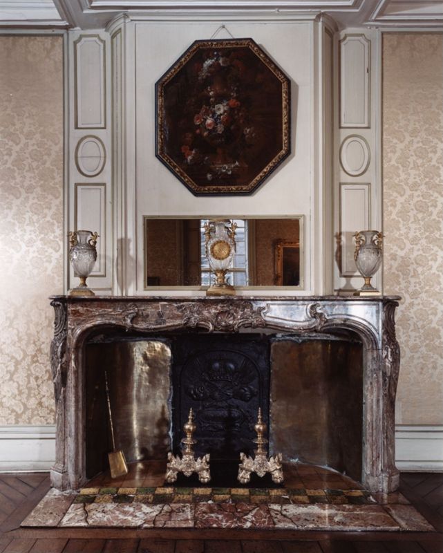cheminée[élément d'architecture] / Musée de Groesbeeck - de Croix