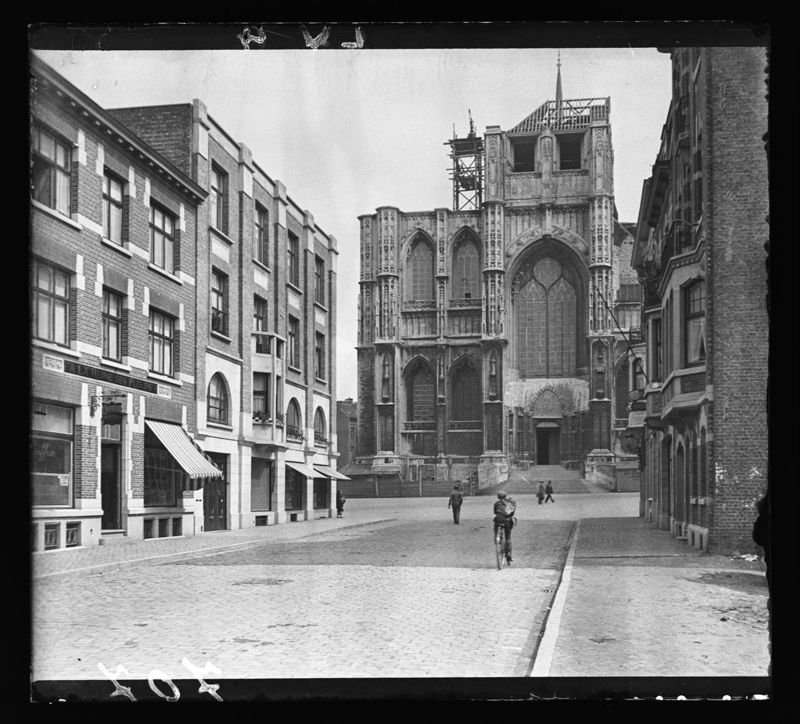 église paroissiale / Kerk Sint-Pieter[Leuven]