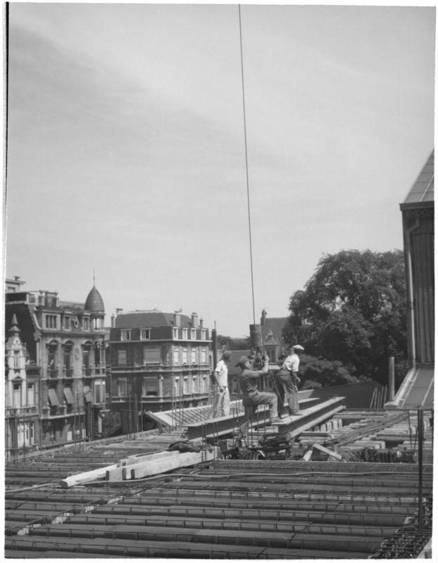 Construction du bâtiment de l'IRPA entre 1958 et 1962