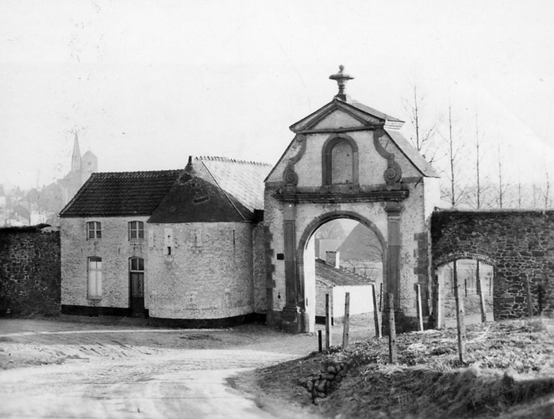 porte d'enceinte / Abbaye Saint-Pierre de Lobbes[ancienne]