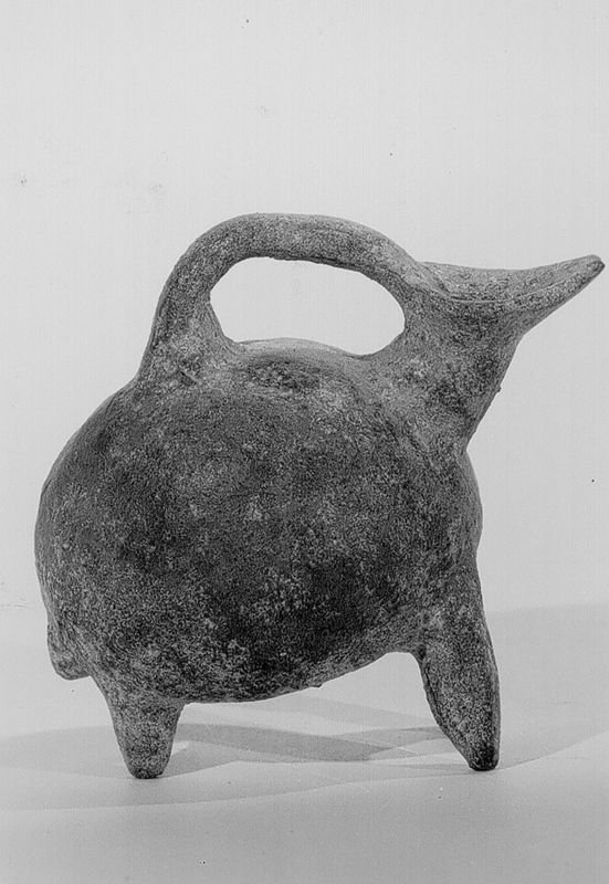 Vase en forme de quadrupède