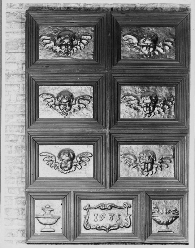 mur à relief / Museum Vleeshuis