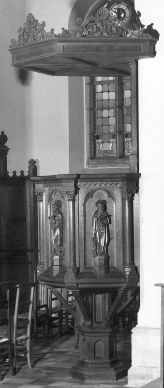 chaire de vérité / Eglise Saint-Nom de Marie[Gives]