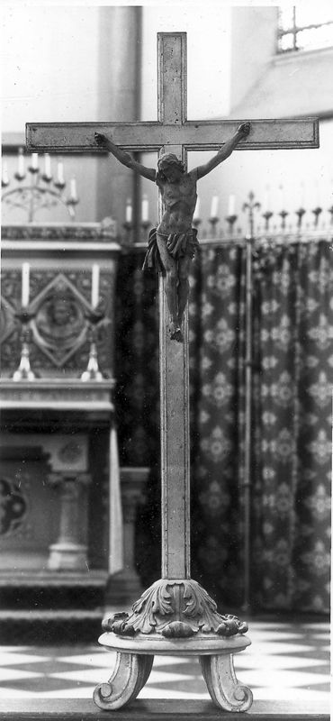 crucifix[f] / Eglise Saint-Pierre[Ampsin]