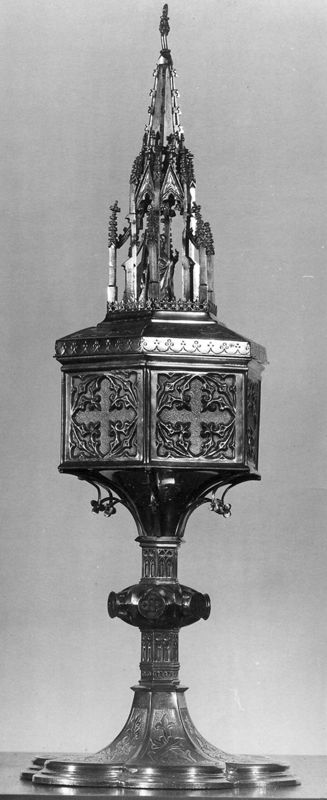 ciboire / Eglise Saint-Hubert[Surister]