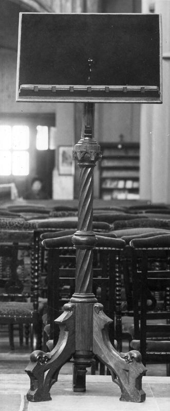 lutrin de choeur / Eglise Saint-Jean-Baptiste[Welkenraedt]