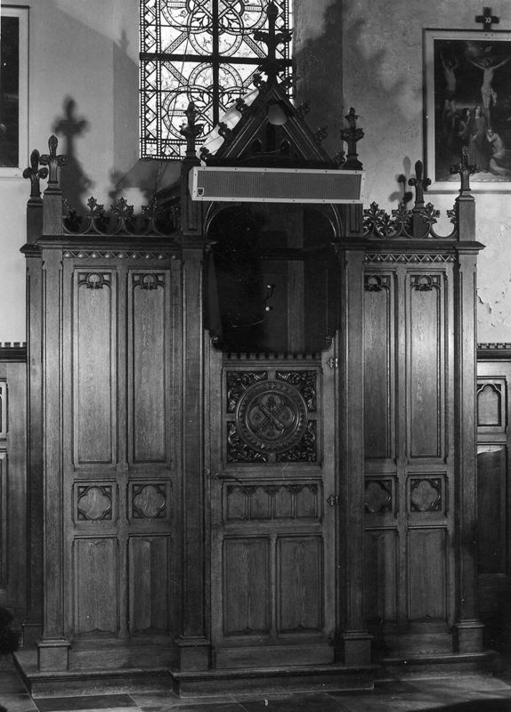 confessionnal / Eglise Saint-Jean-Baptiste[Welkenraedt]