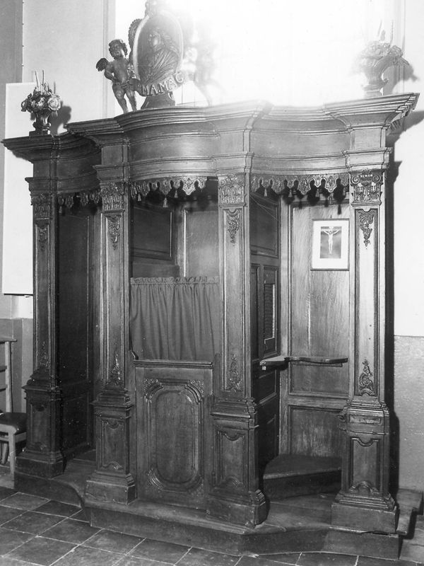 confessionnal / Kerk Sint-Martinus[Ressegem]