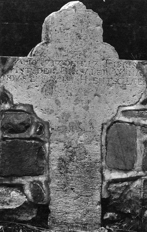 Croix funéraire de Winandus Linnar