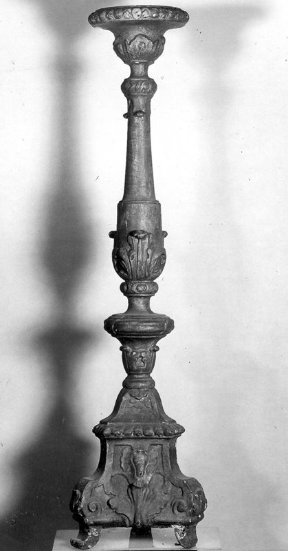 chandelier d'église / Eglise Saint-Georges[Henri-Chapelle]