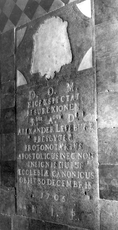 Grafsteen van pastoor Alexandre Lefébure