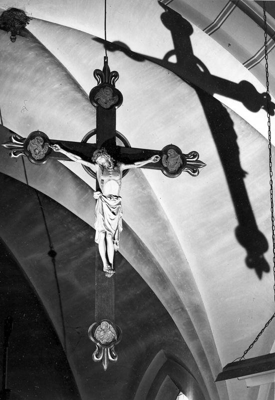 croix triomphale / Kerk Sint-Amandus[Heffen]