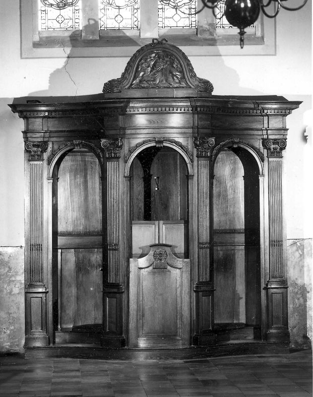 confessionnal / Kerk Sint-Martinus[Hombeek]
