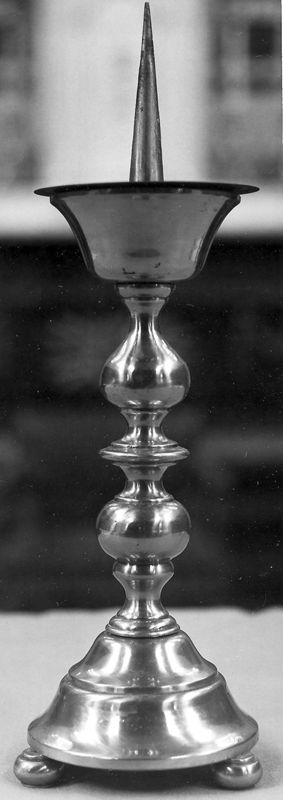 chandelier d'église / Kerk Sint-Christoffel[Pollare]