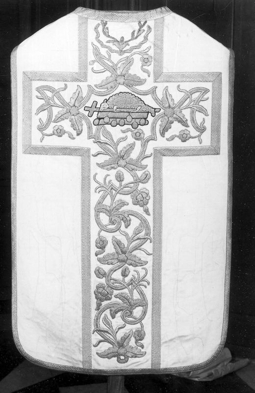 chasuble / Kerk O.L.Vrouw Hemelvaart[Ninove]