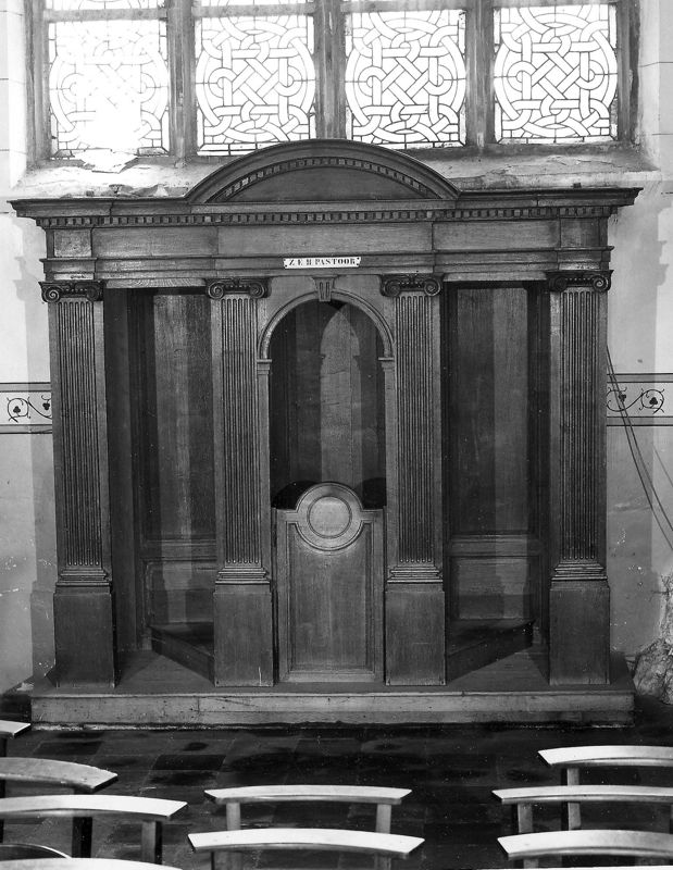 confessionnal / Kerk Sint-Catharina[Ruisbroek(Puurs)]