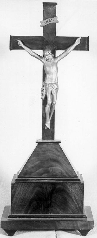 crucifix[f] / Kerk O.L.Vrouw Geboorte en Sint-Jozef[Elene]