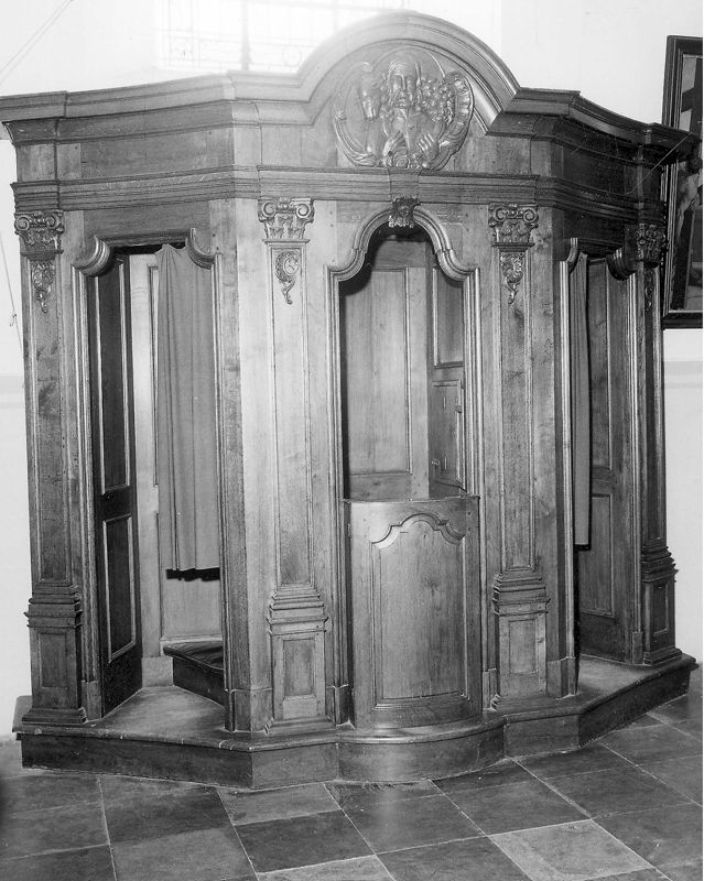 confessionnal / Kerk Sint-Pietersbanden[Nederbrakel]