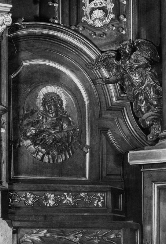 autel majeur / Eglise Sainte-Vierge[Roux]
