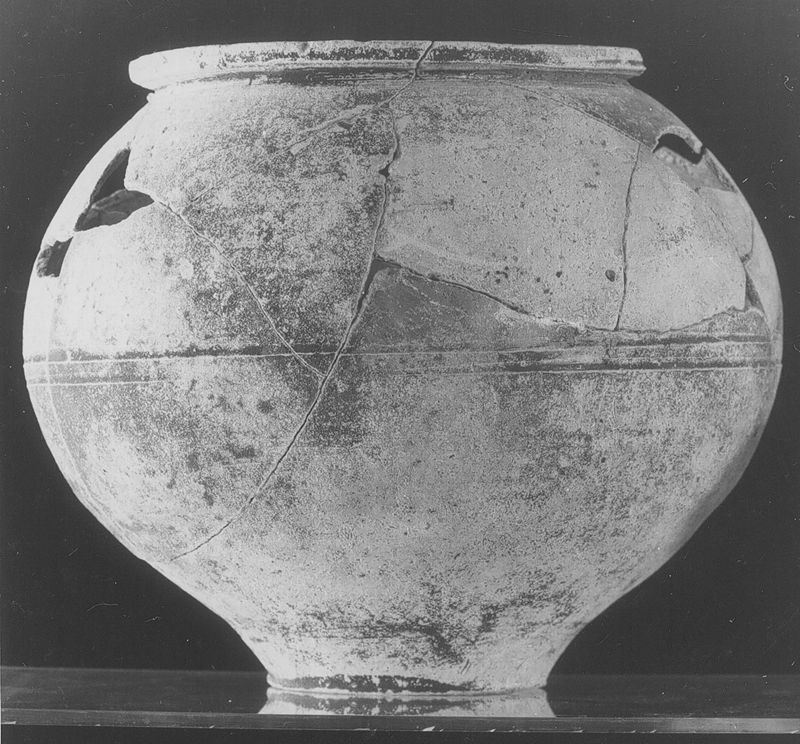 pot[cruche] / Musée communal d'Archéologie, d'Art et d'Histoire