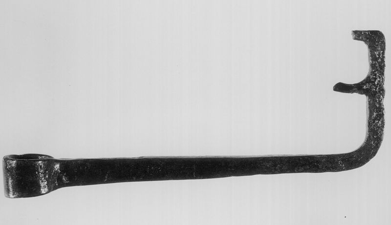 clé[serrure] / Musée communal d'Archéologie, d'Art et d'Histoire