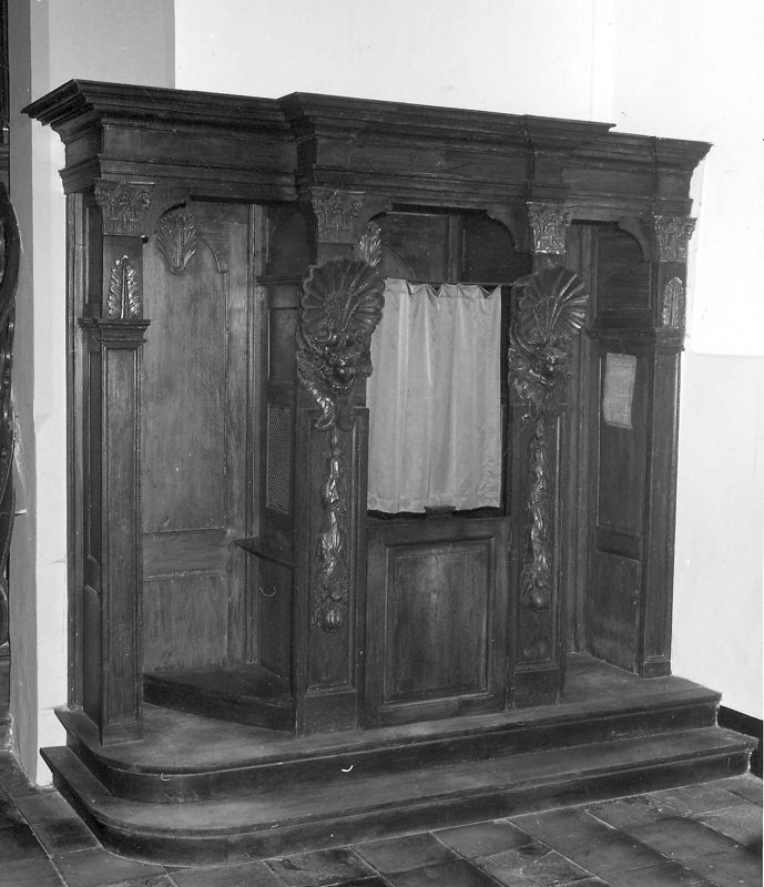 confessionnal / Kerk Sint-Anna[Weert]