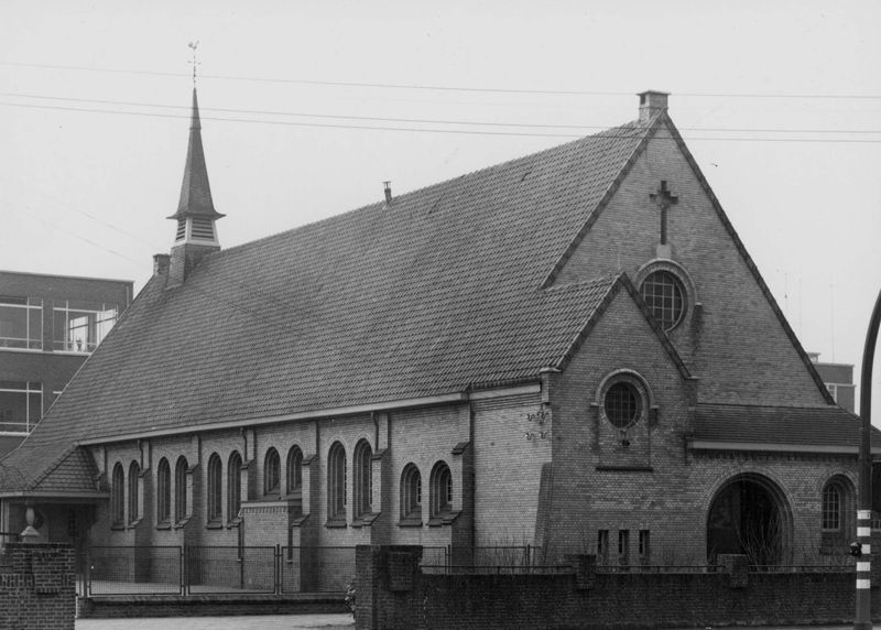 église paroissiale / Kerk H. Kruis[Bruine Kruis(Mechelen)]