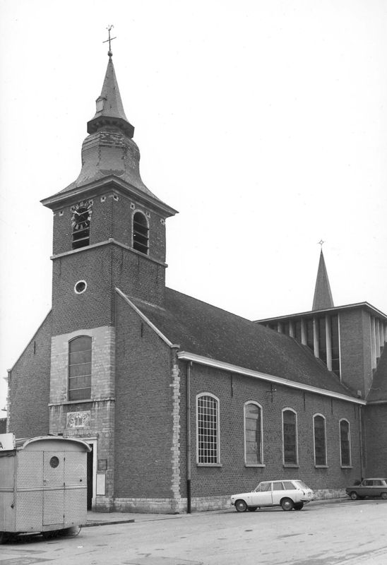église paroissiale / Kerk Sint-Jan en Amandus[Oppuurs]