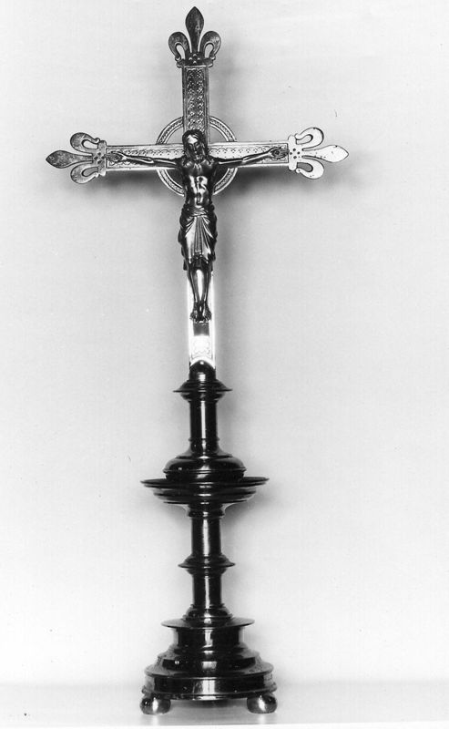 crucifix[f] / Eglise Saint-Géry[Ronquières]