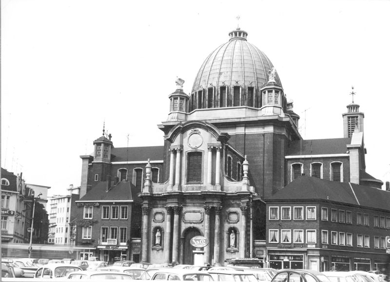 église paroissiale / Eglise Saint-Christophe[Charleroi]