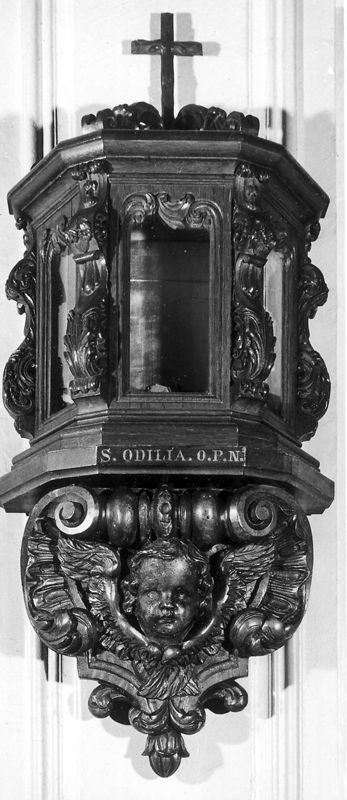 Reliekkast met een botfragment van de heilige Odilia van Keulen