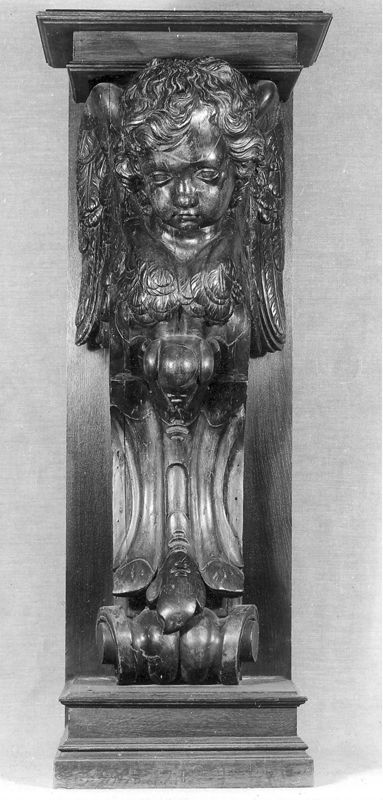 socle[mobilier] / Kerk Sint-Margareta[Wintam(Hingene)]