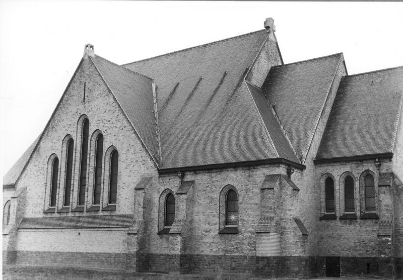 église paroissiale / Kerk Sint-Jan Vianney[De Mokker(Koekelare)]