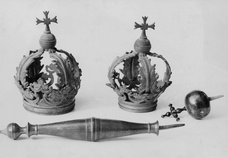 Couronne de la Vierge et de l'Enfant Jésus